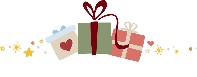  Trois cadeaux soigneusement conçus avec des rubans colorés. 